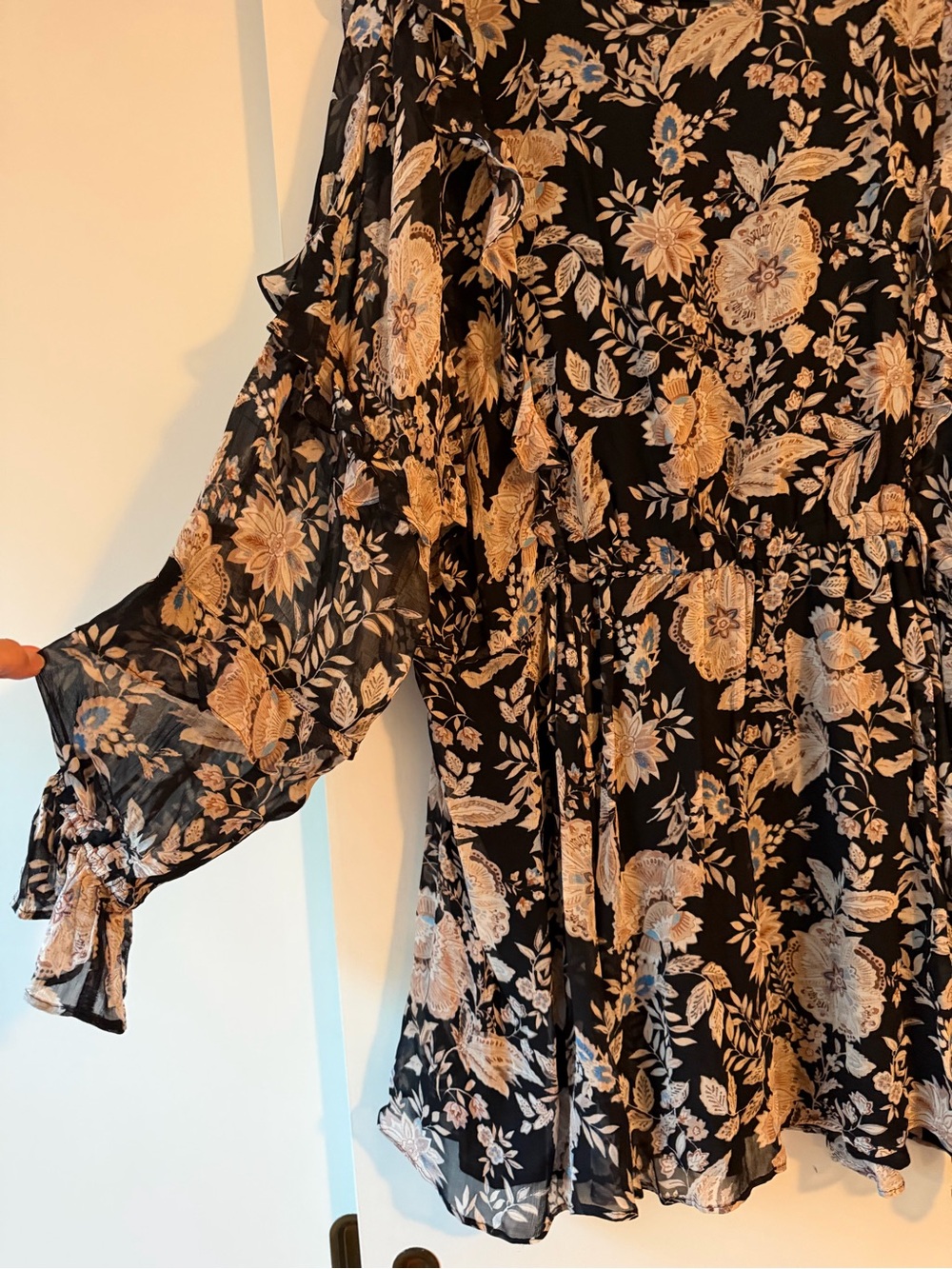 Sezane Black Floral Print Dress - Picture 2 of 7